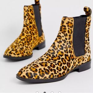 ASOS DESIGN April leather chelsea boots in leopard pony.